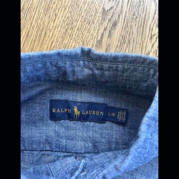 Ralph Lauren Men's Blue Button Down Shirt - Large - Picture 3 of 4